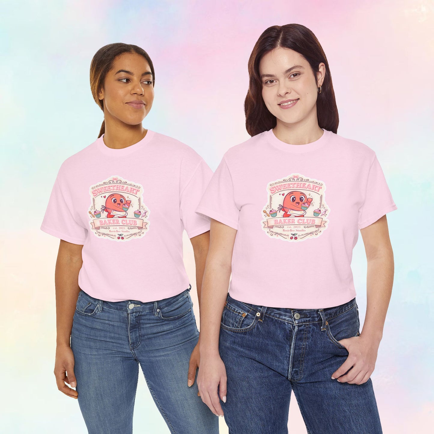 Sweetheart Baker Club T-shirt – Moji Friend Liefde | Cosy Café kawaii shirt