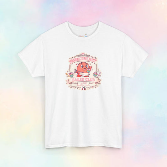 Sweetheart Baker Club T-shirt – Moji Friend Liefde | Cosy Café kawaii shirt