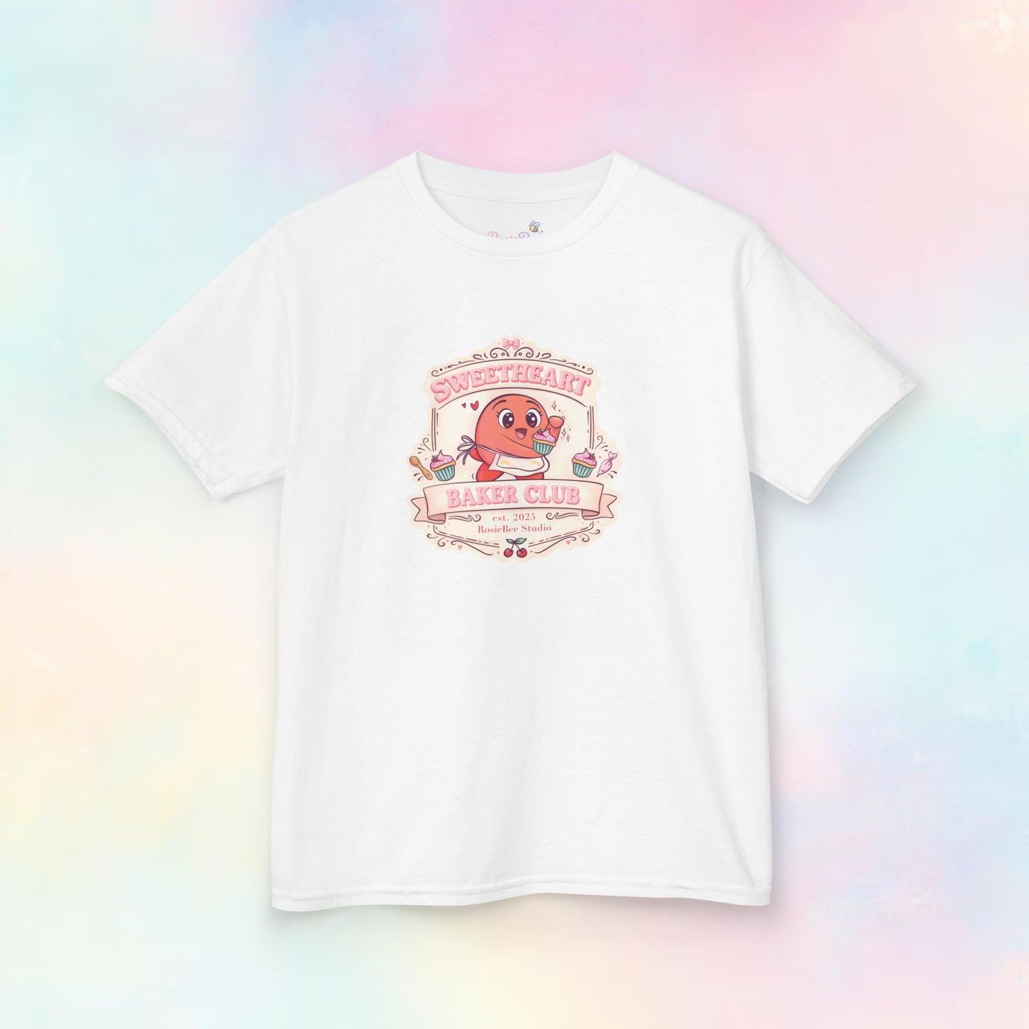 Sweetheart Baker Club Kinder T-shirt – Moji Friends Liefde | Cosy Café Kawaii Kids Tee