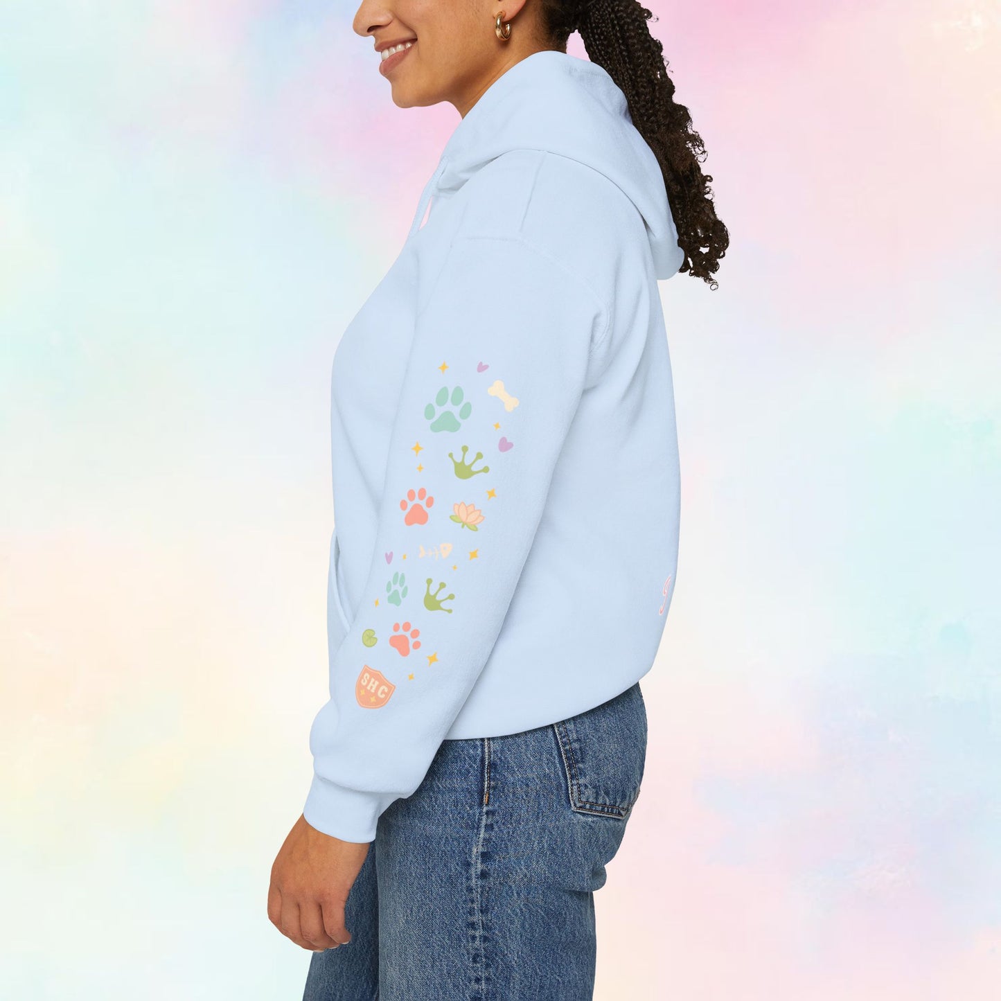 Stay Pawsitive Hoodie – Kawaii Pastel Hoodie met Cute Cat, Frog & Dog Paw Prints | Cozy Unisex Hoodie